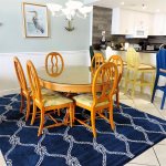 Dining Room Table With 6 chairs